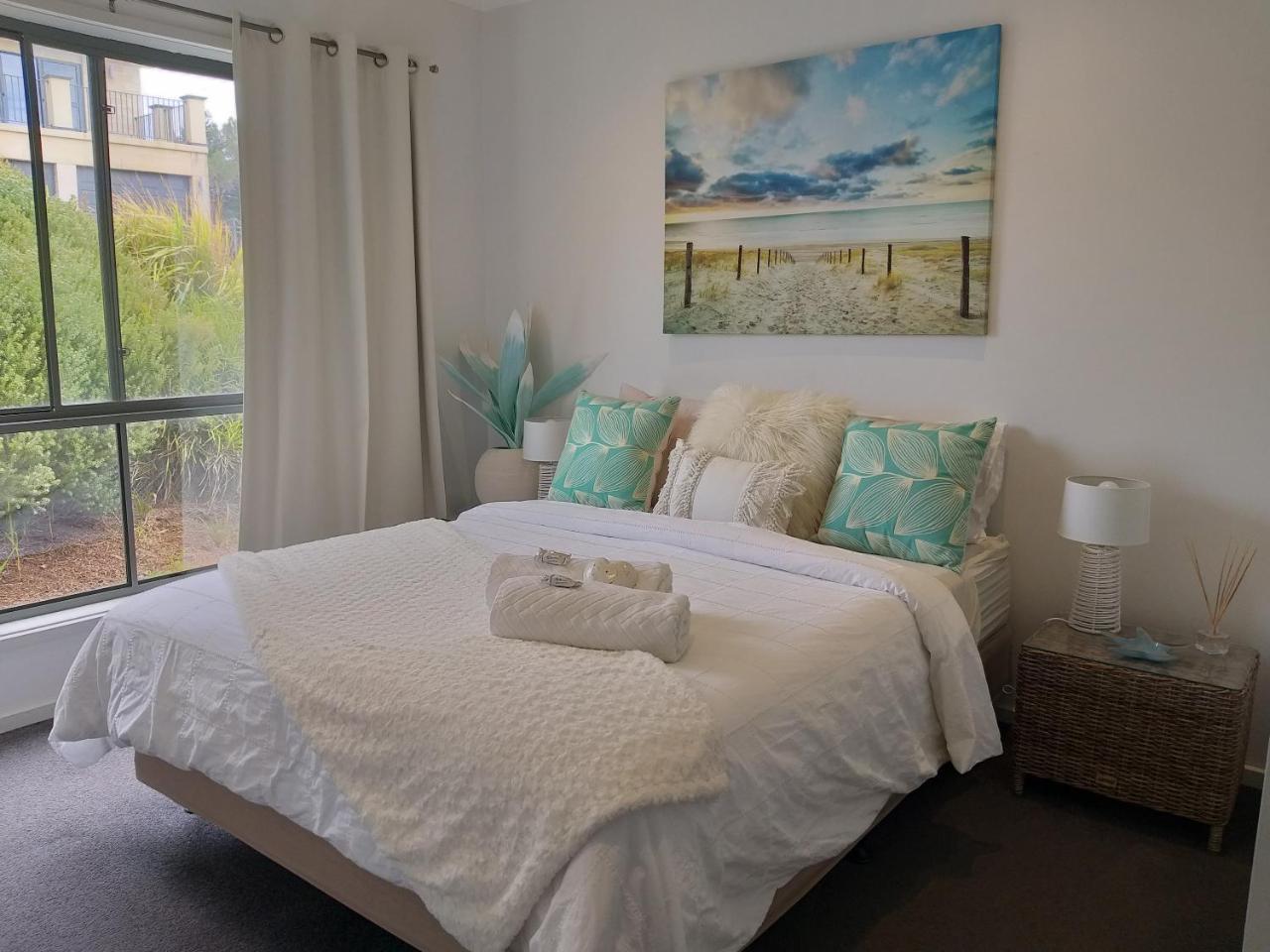 Island Cove Villas Cowes Exteriör bild